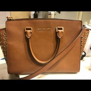 Michael Kors Large Selma Leather Satchel